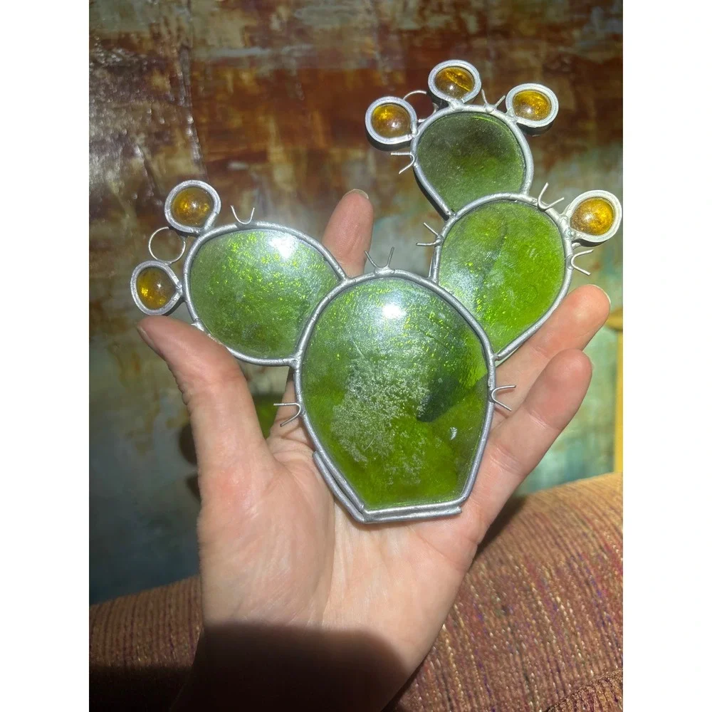 Handmade Stained Glass Prickly Pear Cactus Suncatcher Green Amber 5.5in